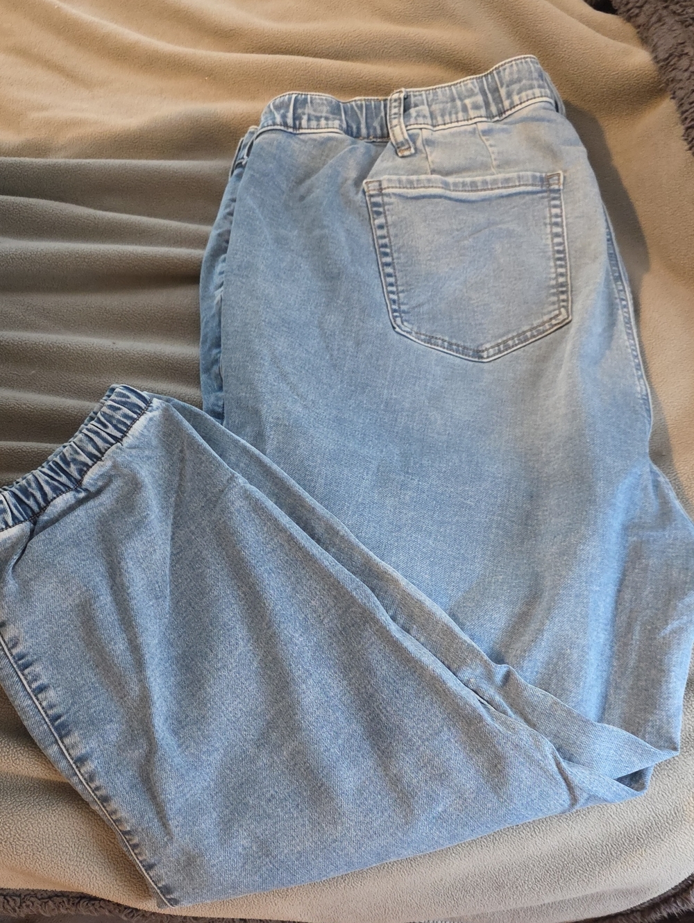 torrid Light Wash Boyfriend Jeans